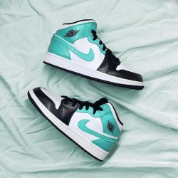 Nike Air Jordan 1 Mid Island Green 554724-132 White/Black-Island Green 