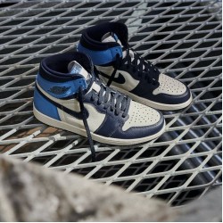 Nike Air Jordan 1 Retro High Og Obsidian Unc 2019 555088-140 Sail/Obsidian-Universityblue