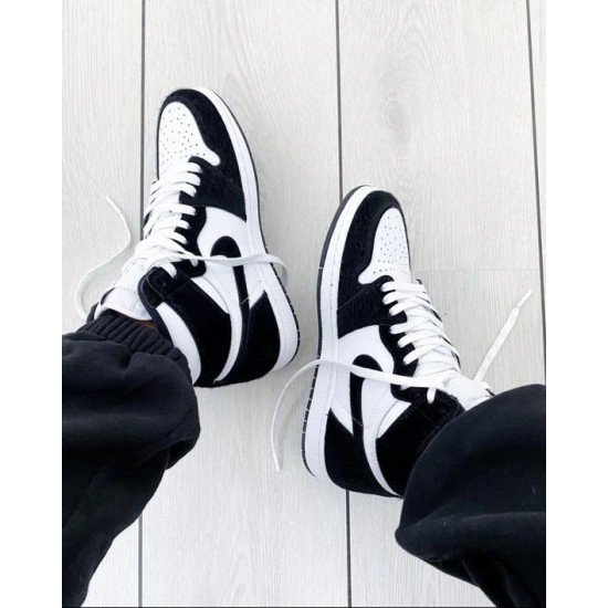 Nike Air Jordan 1 Retro High Og Panda Twist 555088-108 White/Black/Greyfog/Bleachedcoral