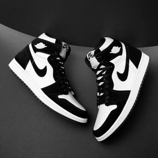 Nike Air Jordan 1 Retro High Og Panda Twist 555088-108 White/Black/Greyfog/Bleachedcoral