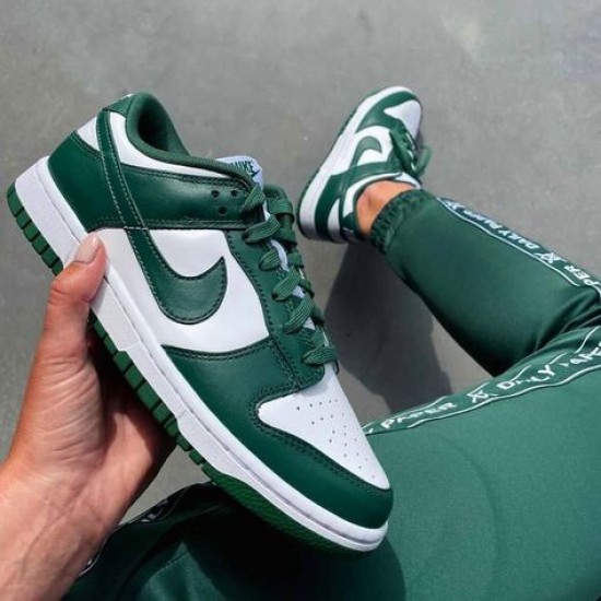 Nike Dunk Low Spartan Green