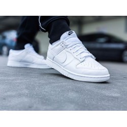 Nike Dunk Low Triple White (2021)  