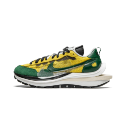 Nike Vaporwaffle Sacai Tour Yellow Stadium Green CV1363-700 Yellow/Stadium Green-Sail 