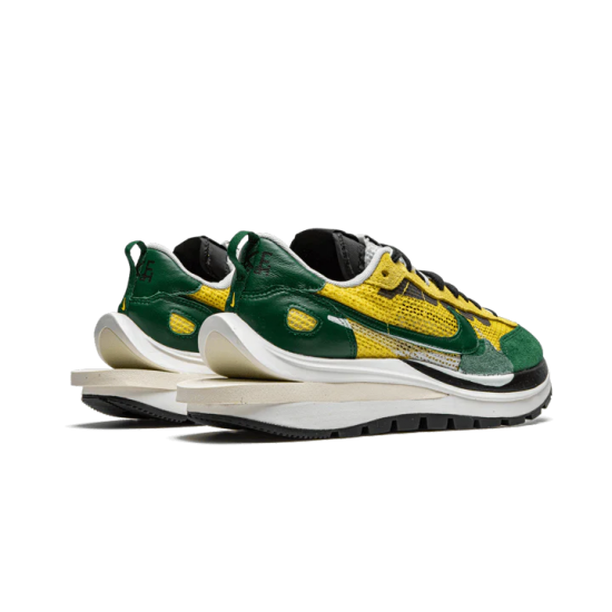 Nike Vaporwaffle Sacai Tour Yellow Stadium Green CV1363-700 Yellow/Stadium Green-Sail