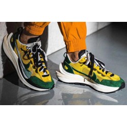 Nike Vaporwaffle Sacai Tour Yellow Stadium Green CV1363-700 Yellow/Stadium Green-Sail 